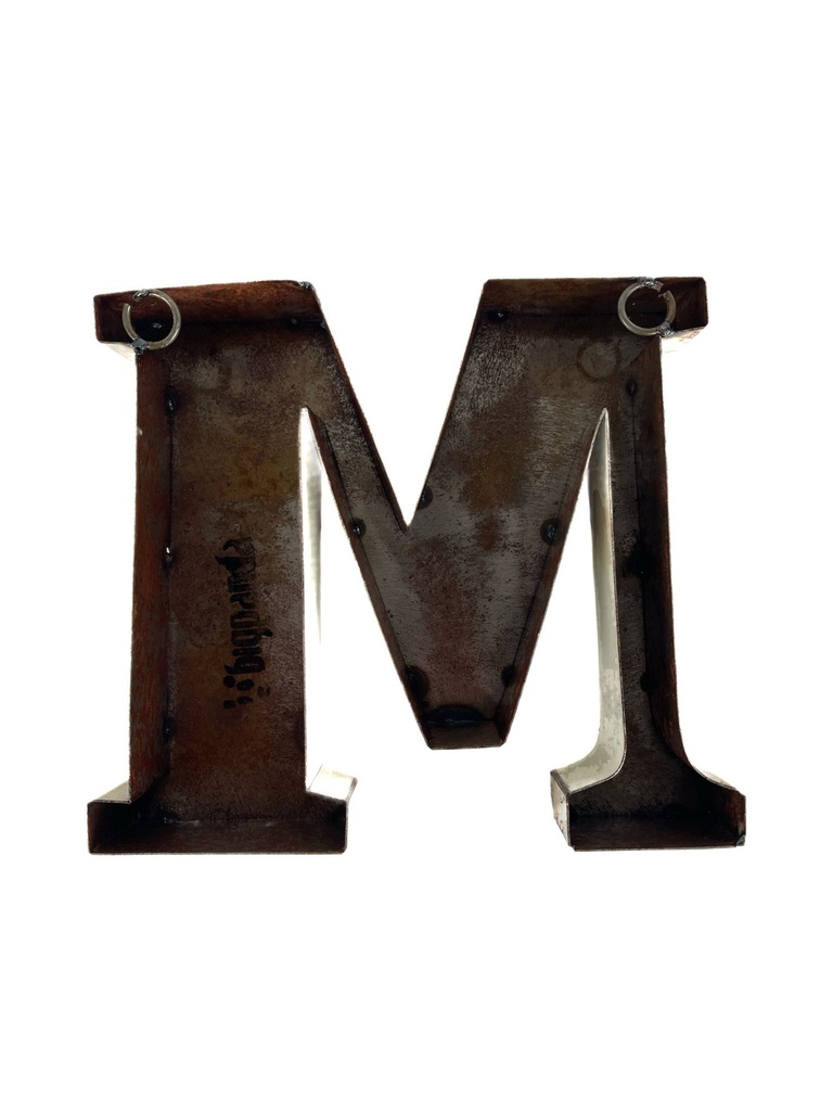 Lettre en Métal - 'M' - Petite