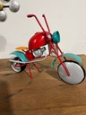 Moto Rouge - 15 x 6 x 27 cm