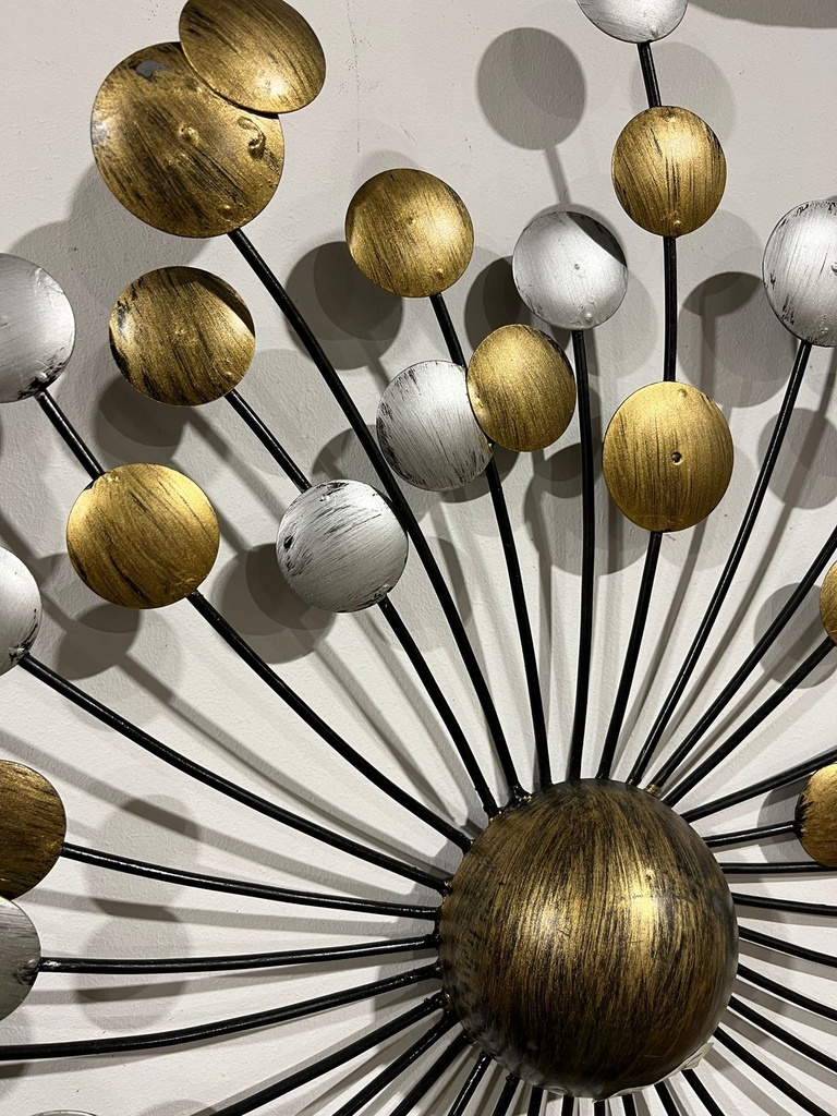 Décoration Murale Soleil Dorée et Argentée - 70 x 70 x 5 cm