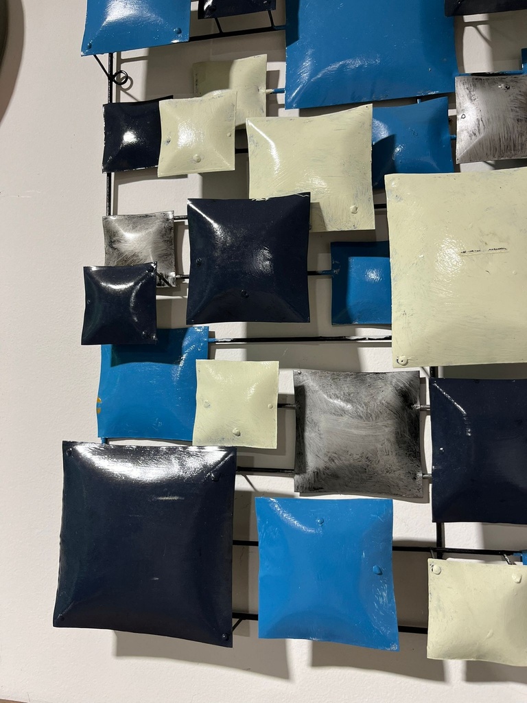 Décoration Murale "Carrés" Bleue, Noire et Blanche - 50 x 50 x 7 cm