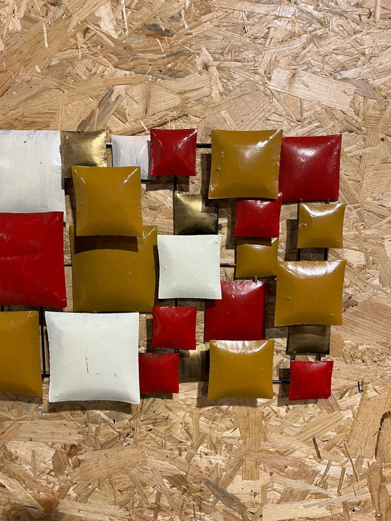 Décoration Murale "Carrés" Rouge, Brune, Dorée et Crème - 80 x 40 x 8 cm