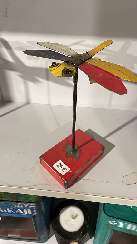 Libellule sur Socle Upcycling - 30 x 23 x 15 cm