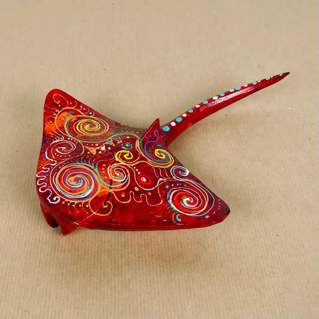 Raie Dali - Medium - Bordeaux - 5 x 22 x 17 cm
