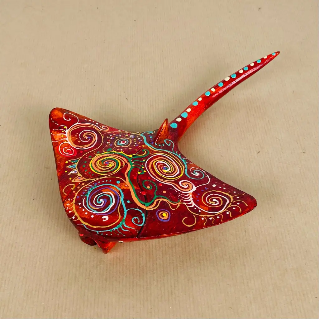 Raie Dali - Medium - Bordeaux - 5 x 22 x 17 cm