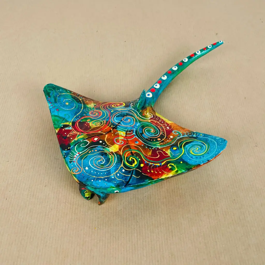 Raie Dali - Large - Turquoise & Bordeaux - 6 x 25 x 19 cm