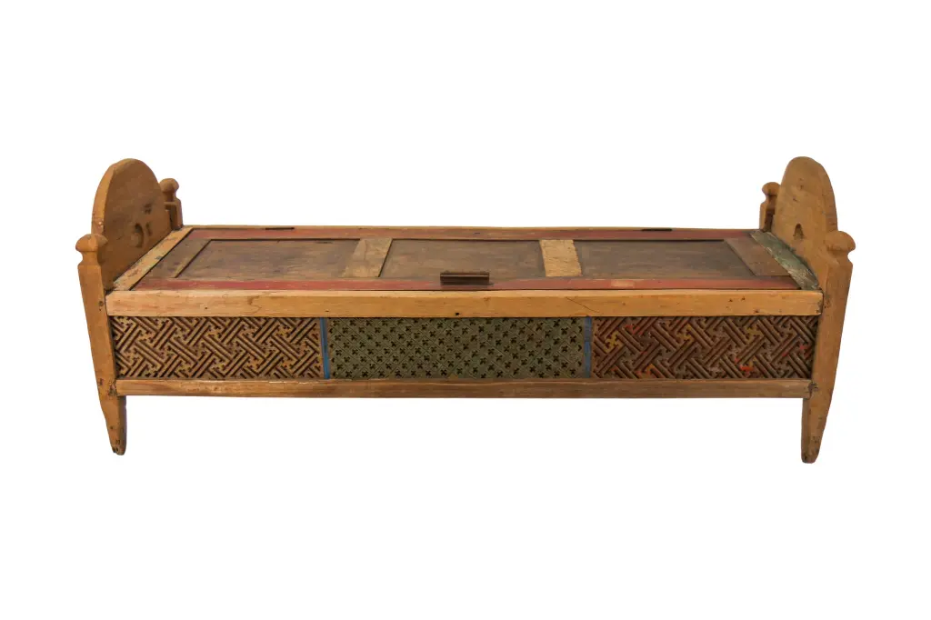 Jodang - Coffre de Mariage Sculpté - 63,5 x 160 x 54 cm