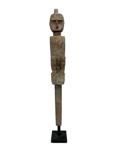 [2024-05-03-0072-A] Statue Homme Assis - 96 x 12 x 12 cm