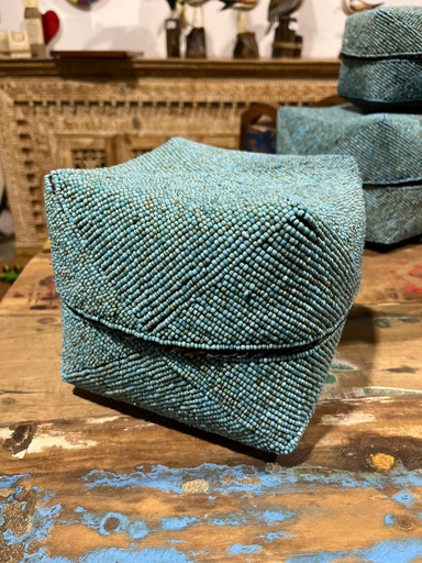 [2024-06-04-0047-B] Boite Perlée Bleue - 17 x 20 x 20 cm