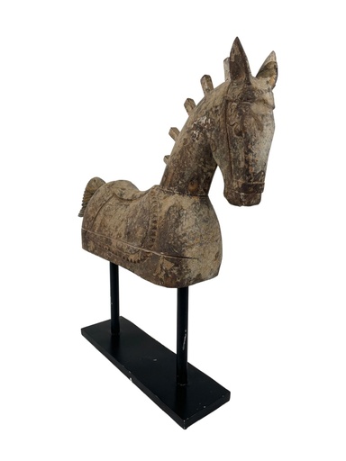 [2024-11-15-0010-A] Statue Cheval sur Pieds - 55 x 50 x 12 cm