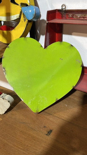 [2024-11-19-0003-B] Grand Coeur Vert - Emoji - 30 x 32 x 4 cm