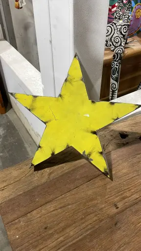 [2025-02-13-0051-B] Étoile - Jaune - 32 x 30 x 5 cm