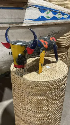 [2025-02-13-0104-B] Taureau - Upcycling - 27 x 15 x 41 cm